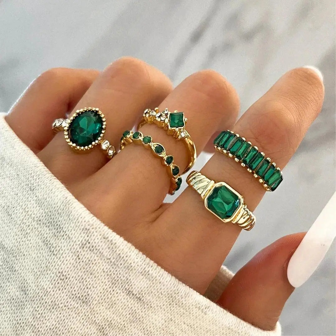Bagues de luxe avec zircon vert en or