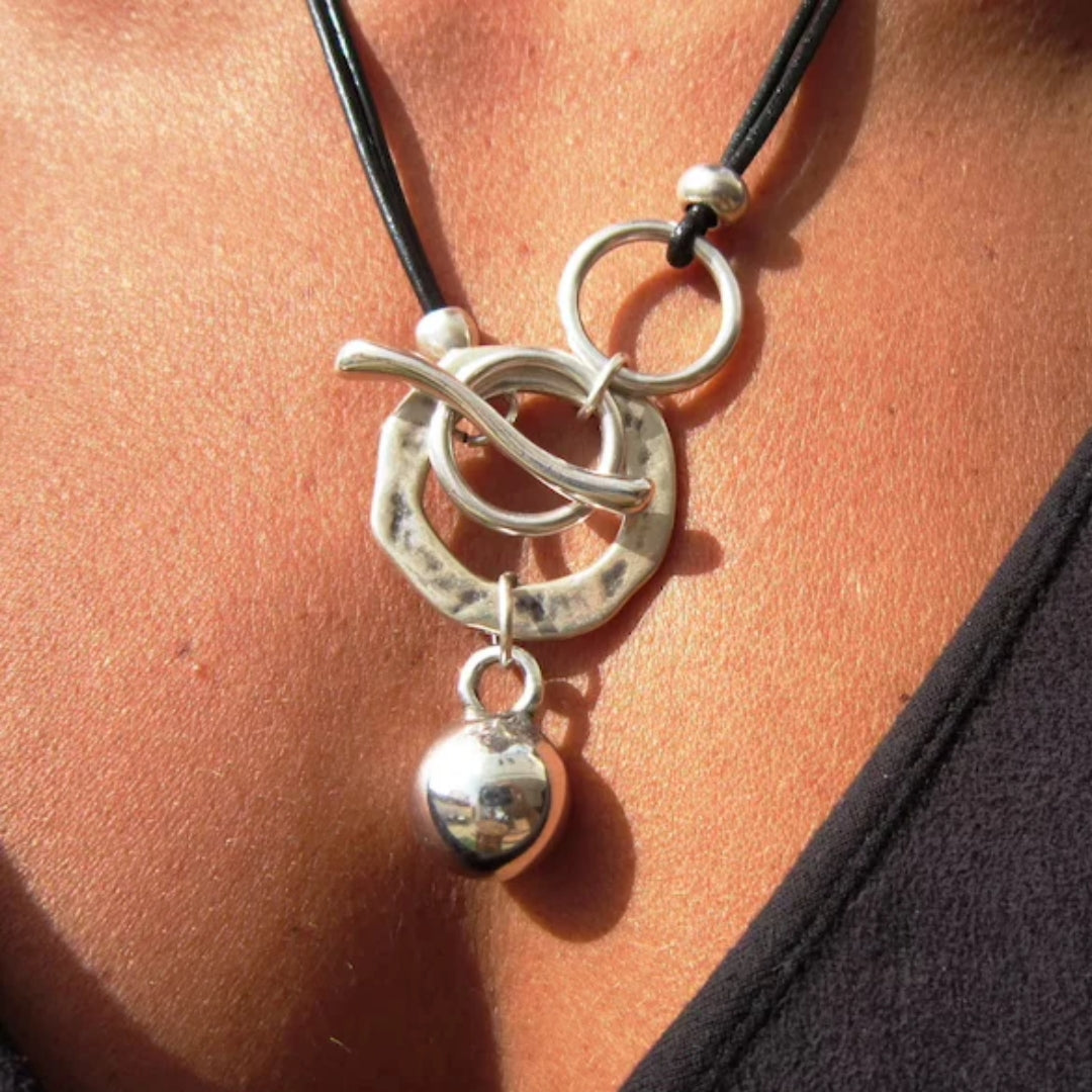 Collier en argent vintage