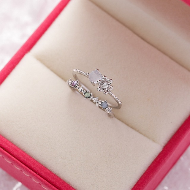 Bague en argent avec pierre de lune