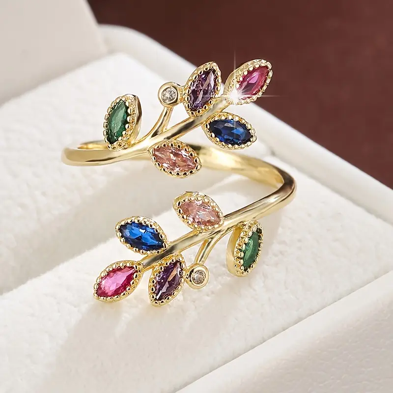 Bague spirale avec des feuilles colorées