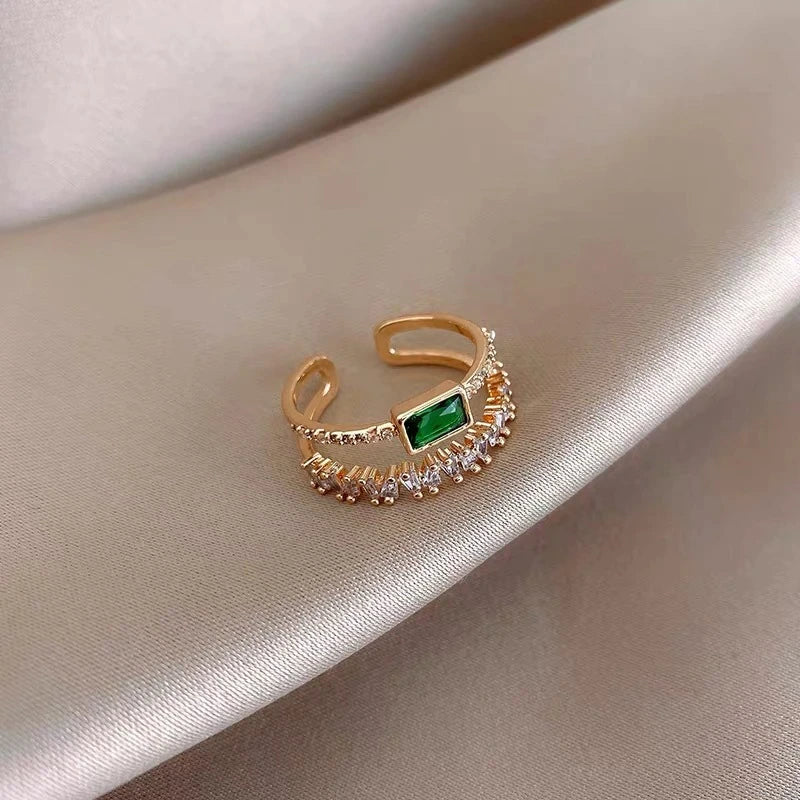 Bague réglable en or avec émeraude et zircone