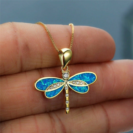Collier en or avec opale