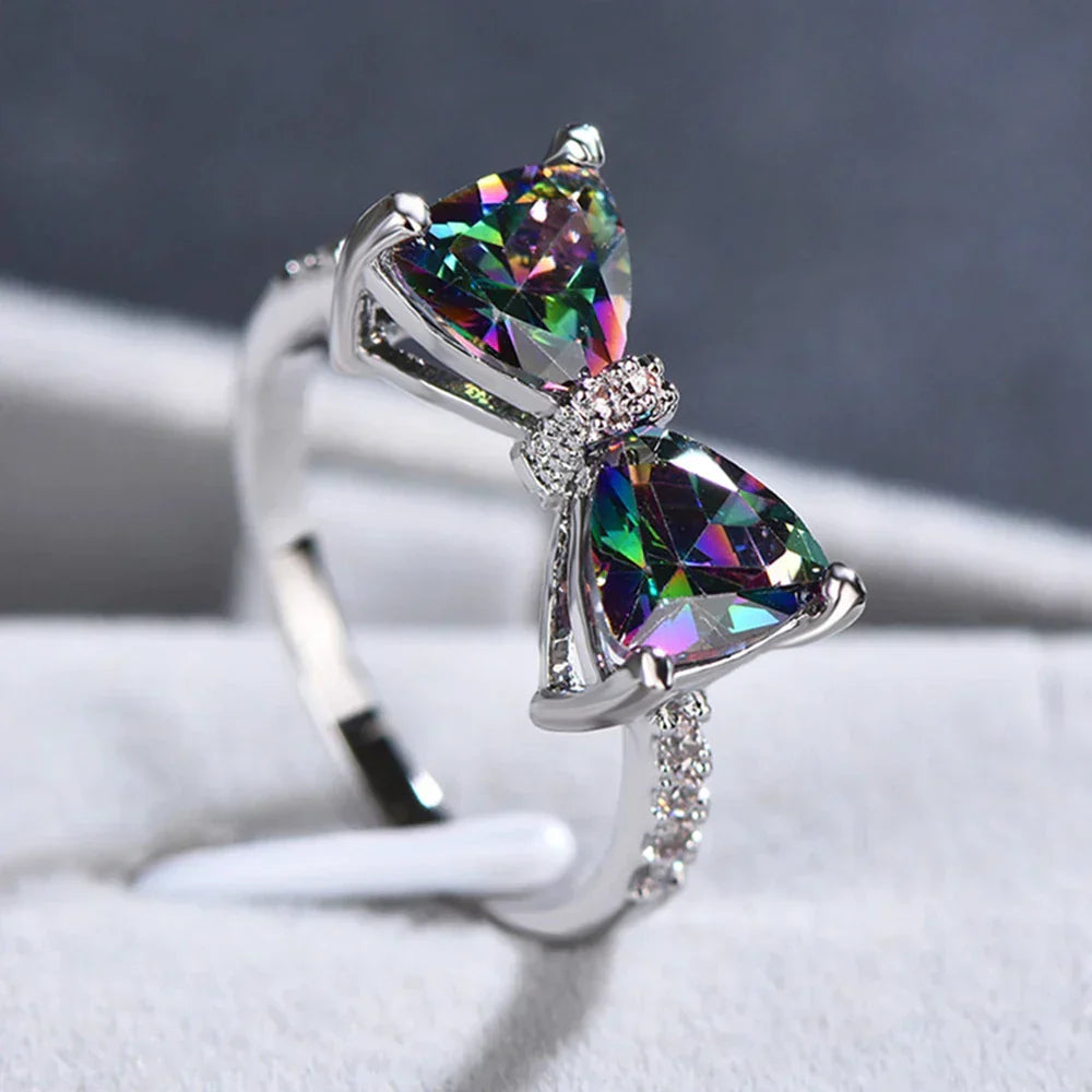 Bague nœud en cristal multicolore