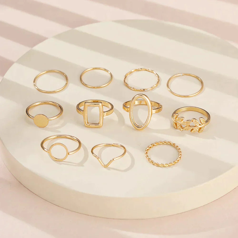Lot de 11 bagues vintage en argent