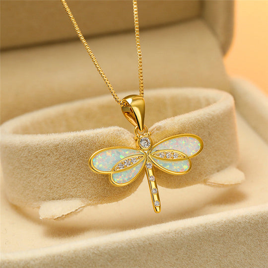 Collier en or avec opale